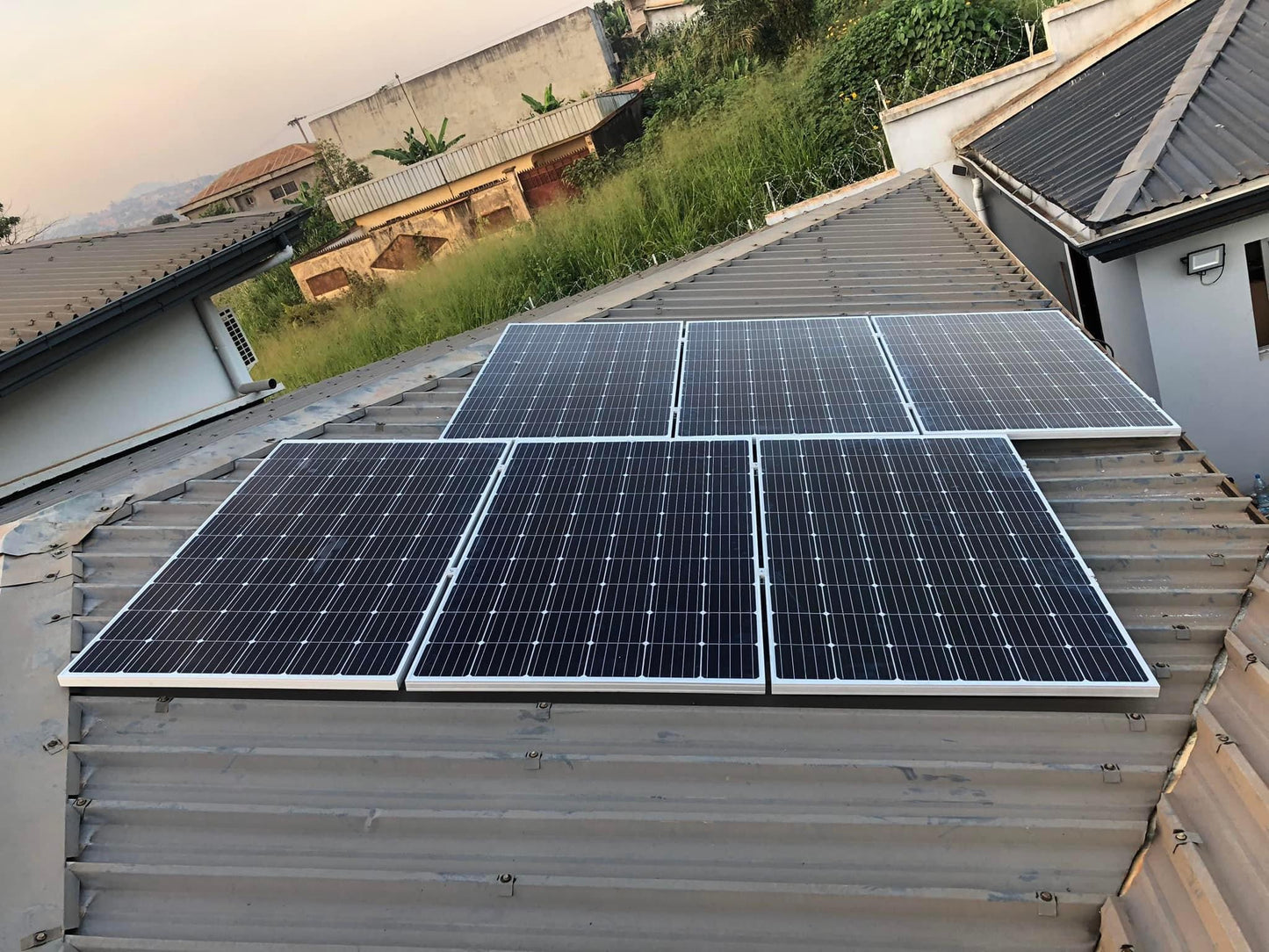 Kit solaire très puissant pour duplex et villa À partir de 550.000f